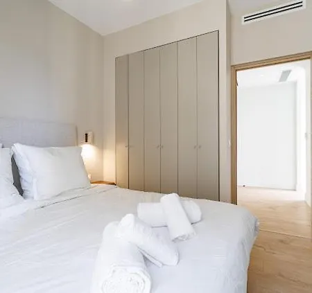 One-bedroom In Carre D'or, 200m * Nicea